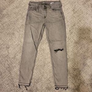 Old Navy grey skinny jeans